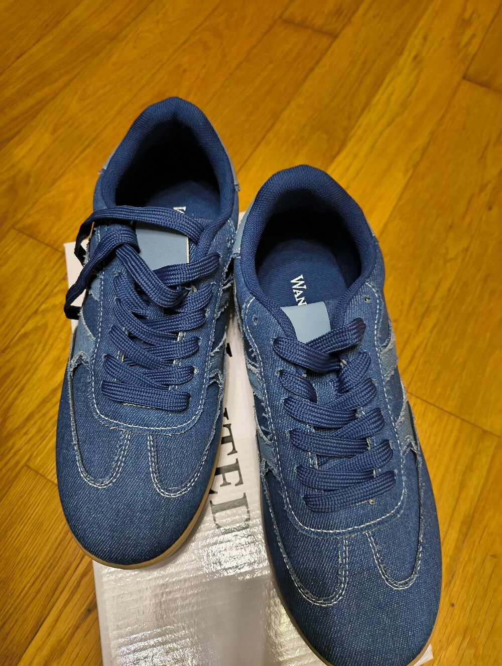 Blue Denim Low-Top Sneakers for Women